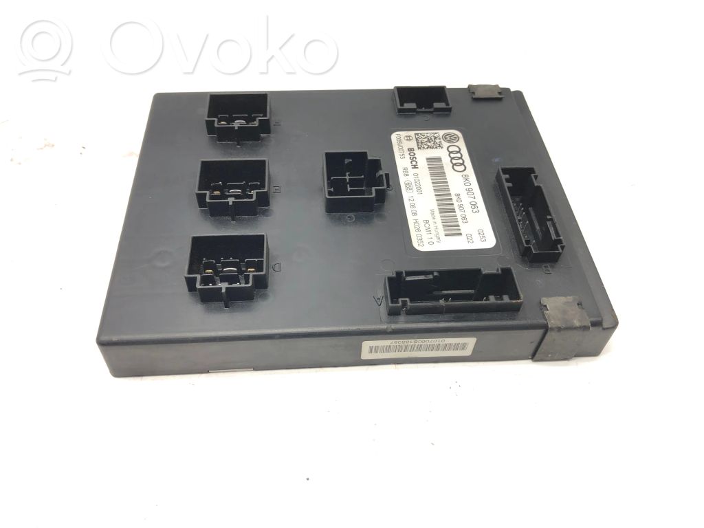 Audi A4 S4 B8 8K Mukavuusmoduuli 