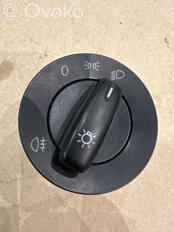 Interruptor de luz   1K0941431P,1K0941431A,1K0941431AHREH,1K0941431BB,1K0941431BBREH,1K0941431BREH,1K0941431PREH,3C8941431B,3C8941431BXSH