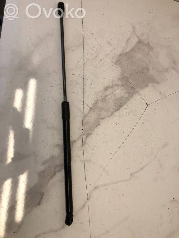 Audi A3 S3 8V Tailgate/trunk strut/damper 