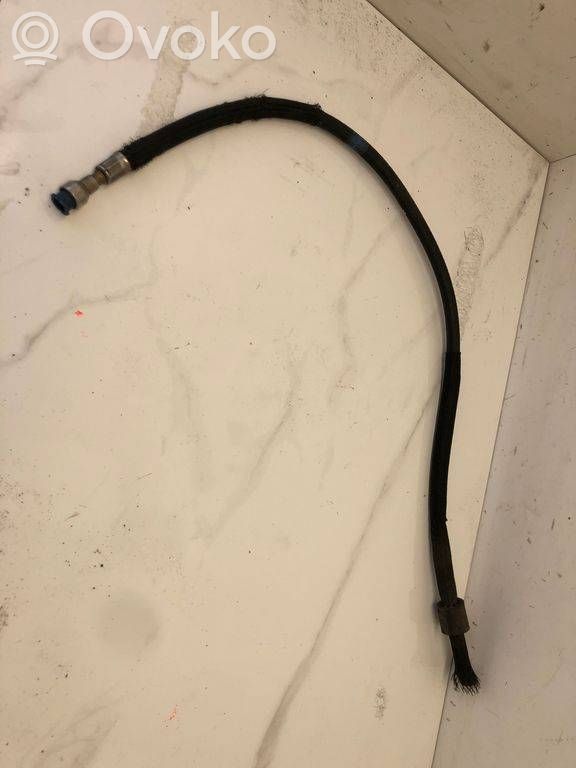 BMW 3 E92 E93 Fuel line pipe 