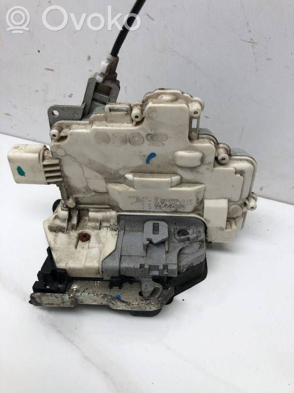 Audi A5 8T 8F Front door lock 