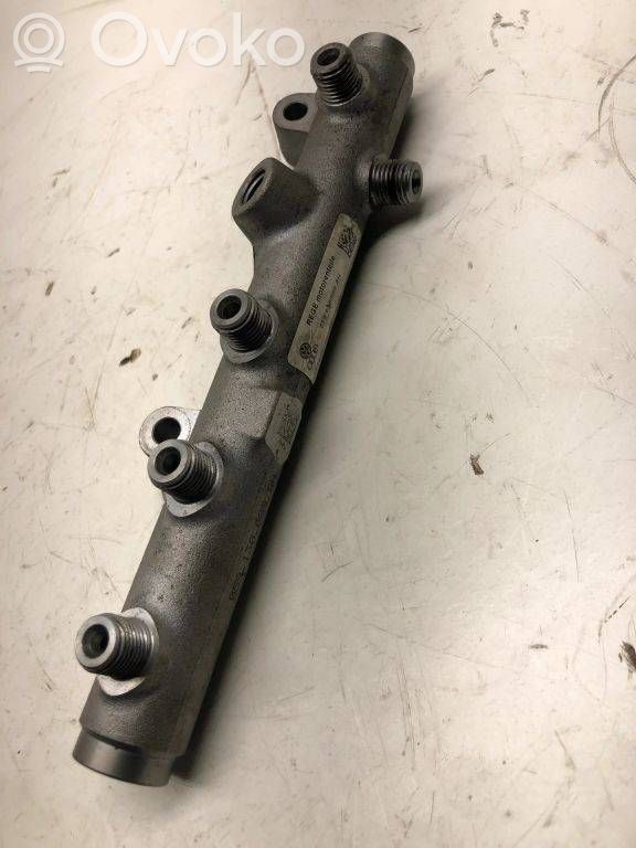 Audi A5 8T 8F Fuel main line pipe 