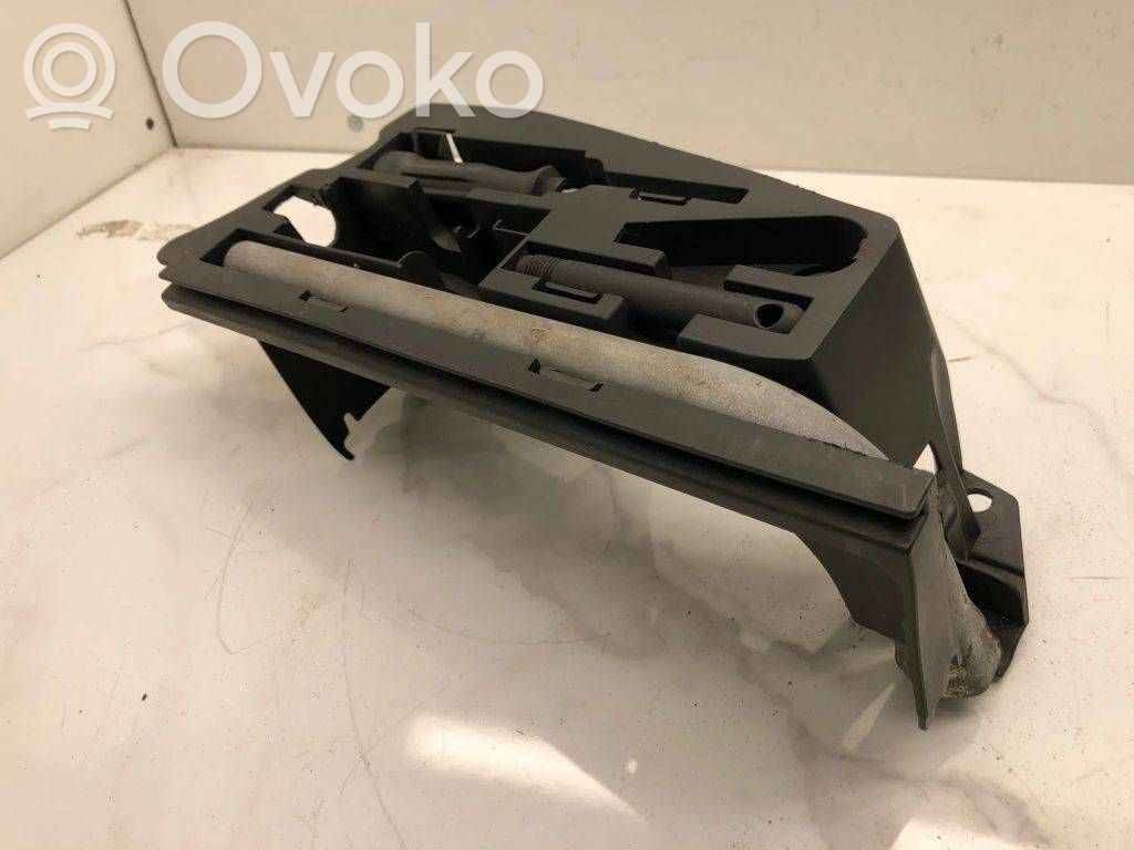 Työkalusarja   4F5012111A
