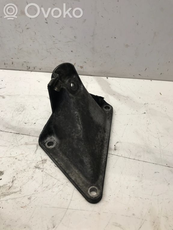 BMW 5 E60 E61 Engine mounting bracket 