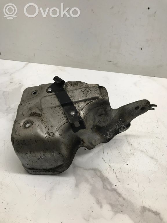 Audi A4 S4 B8 8K Heat shield in engine bay 