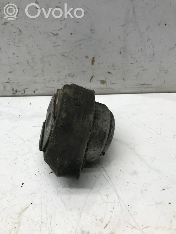 Engine mount bracket   4B0399151M,3618280,3B0399151,4B0399151L,8E0399151D
