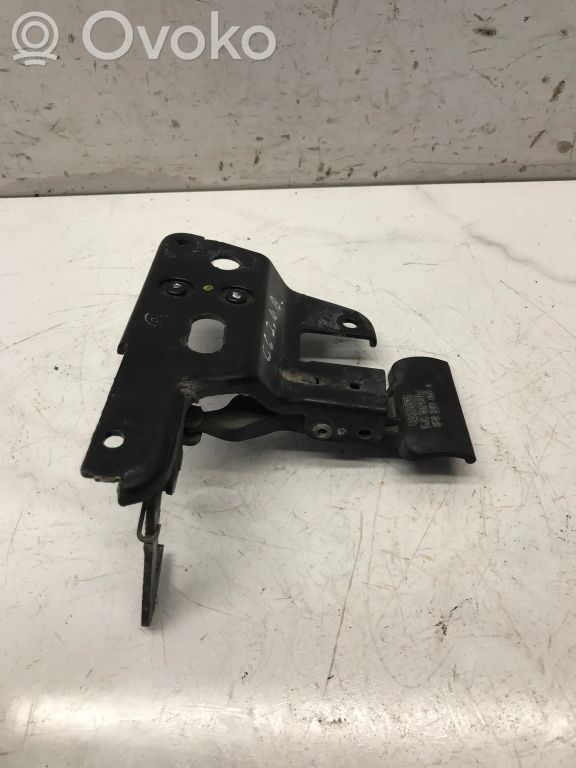 Engine bonnet/hood lock/latch loop/hook   4F0823480A