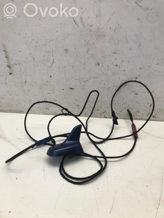 Audi A6 S6 C6 4F GPS-pystyantenni 