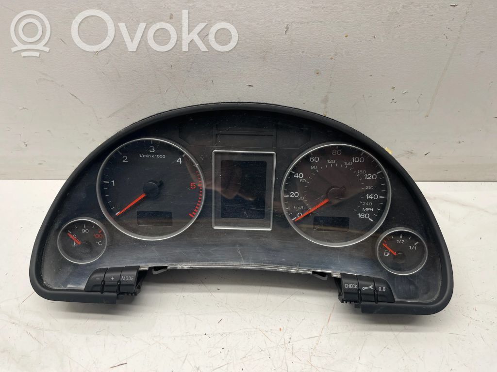 Audi A4 S4 B7 8E 8H Vitezometru (grup de instrumente) 