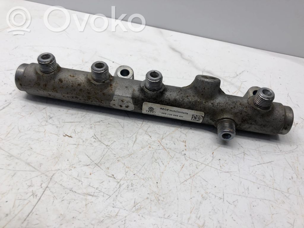 Audi A5 8T 8F Tubo principal de alimentación del combustible 