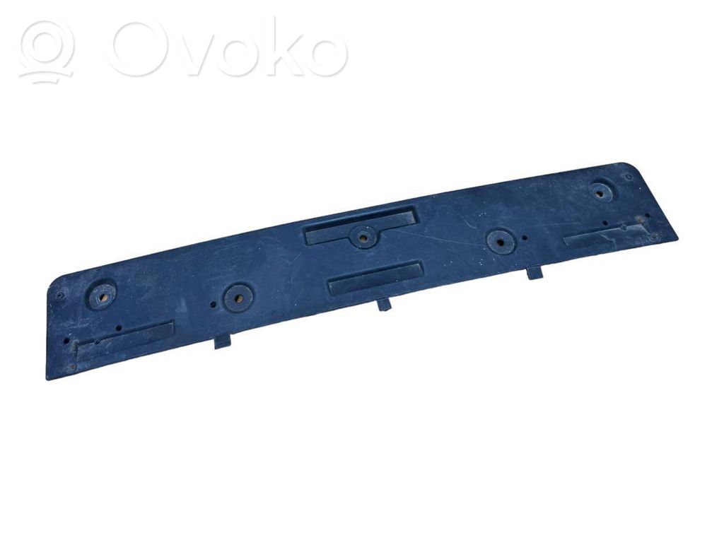 BMW 7 F01 F02 F03 F04 Ramka przedniej tablicy rejestracyjnej 
