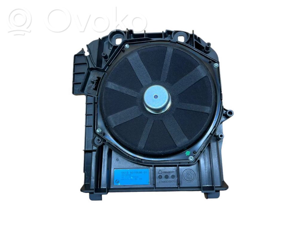 BMW 5 F10 F11 Subwoofer 