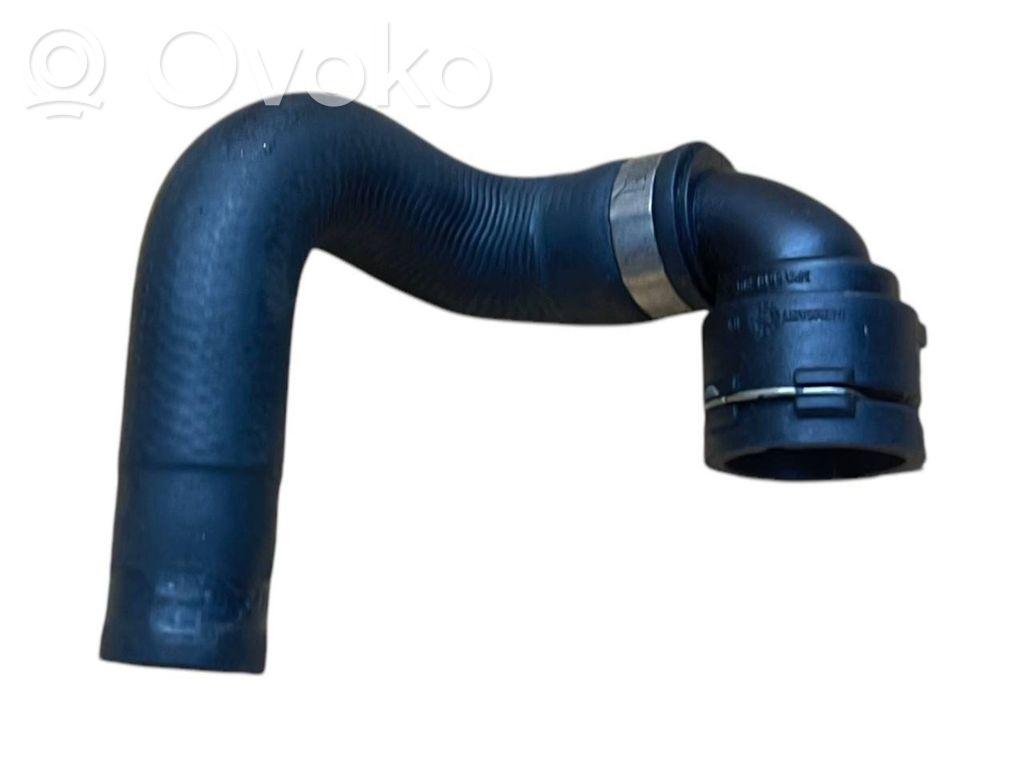 BMW X5 E70 Engine coolant pipe/hose 