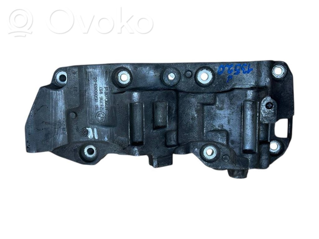 BMW 5 F10 F11 Generator/alternator bracket 