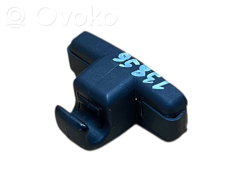 BMW 3 E92 E93 Sun visor clip/hook/bracket 