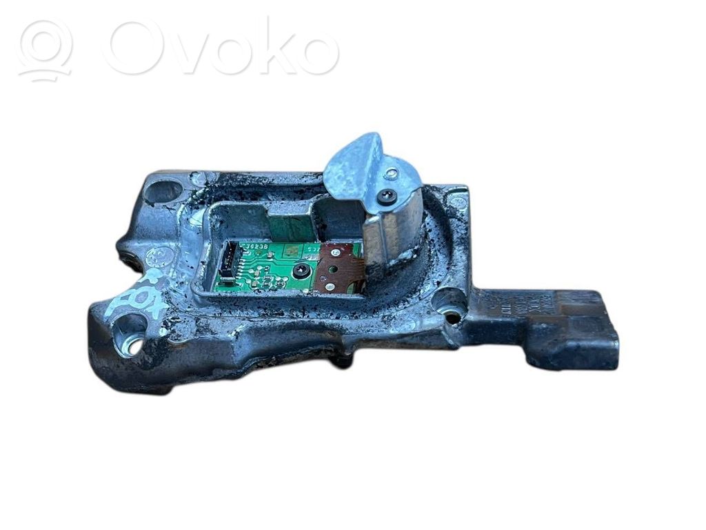 Module d'éclairage LCM   7352478,18555002,MDE13584C
