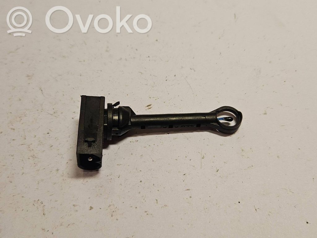 Interior temperature sensor   83913929