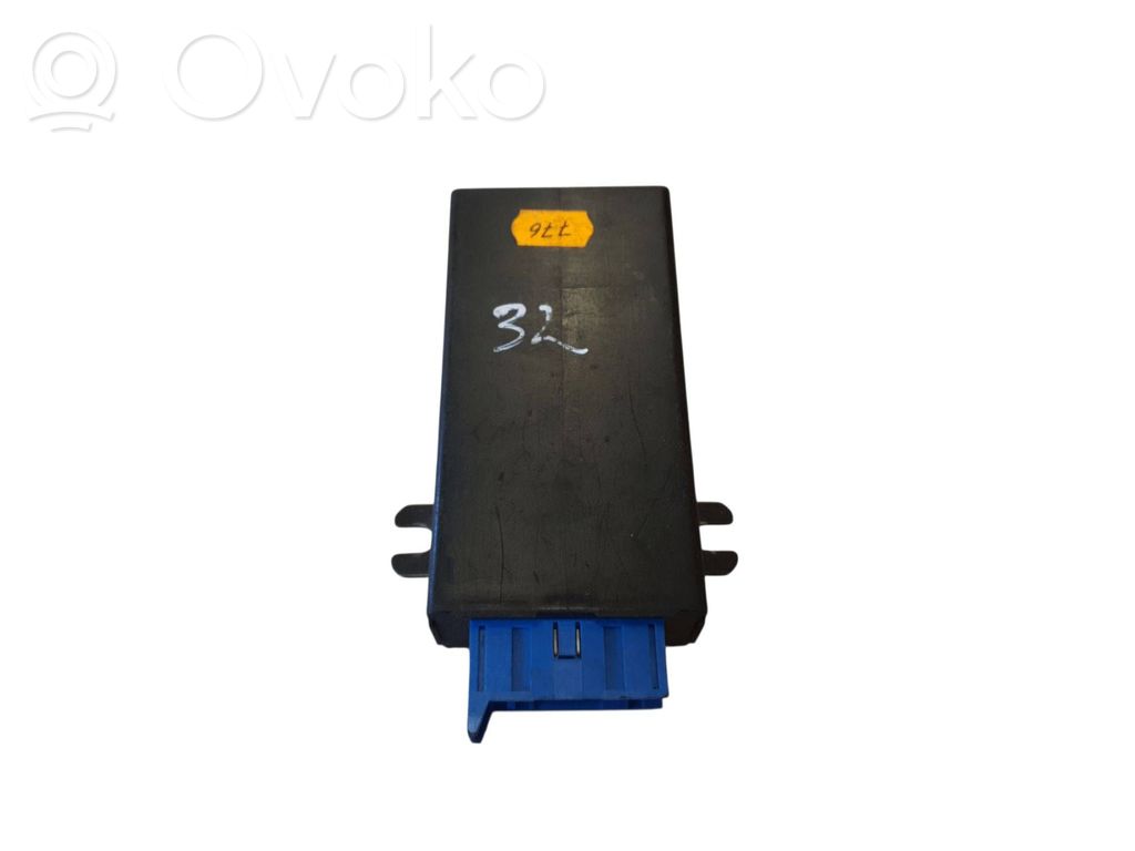 Other control units/modules   1390352,05380010,13903520,6135