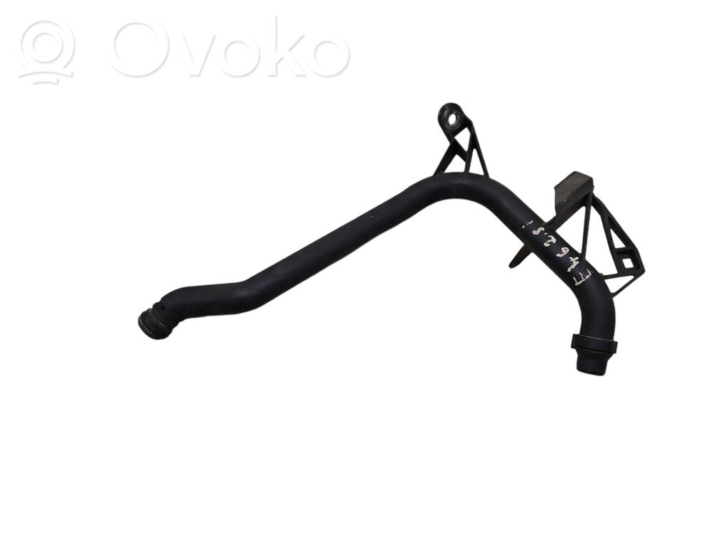 Engine coolant pipe/hose   1705220