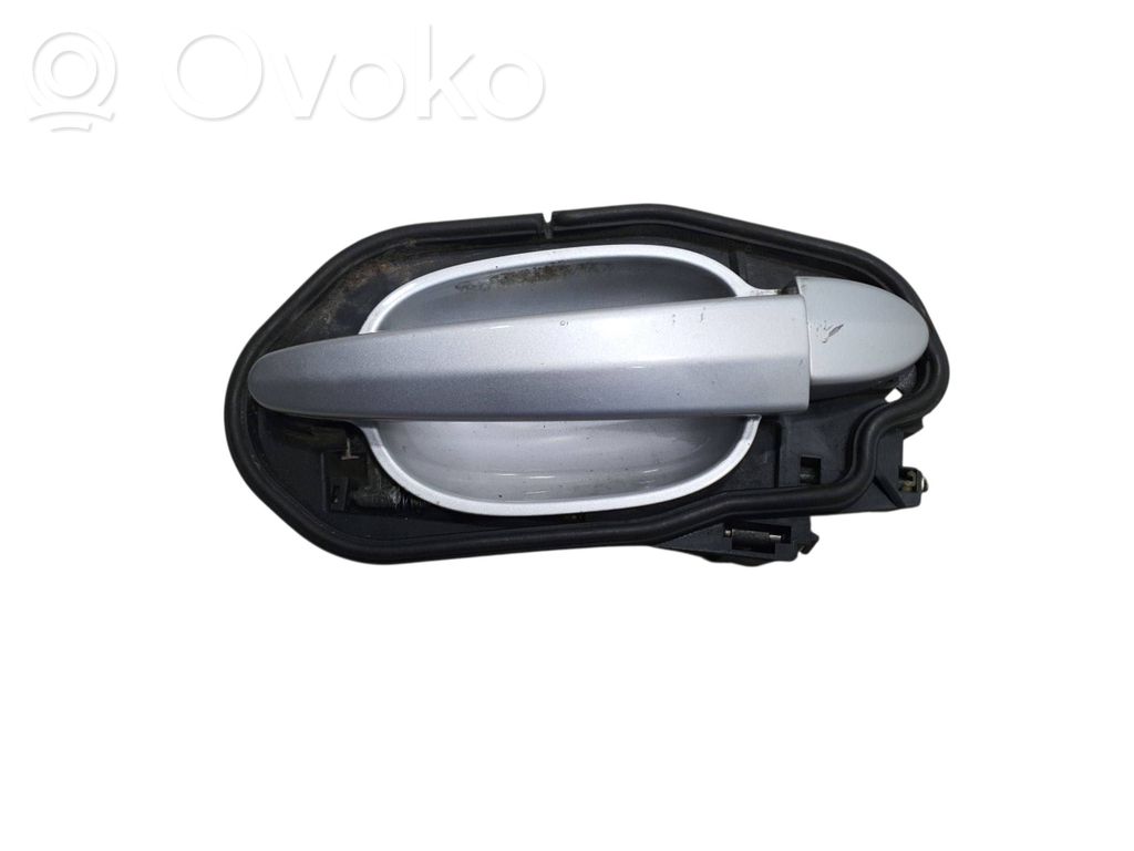 Manecilla externa puerta trasera   7034544