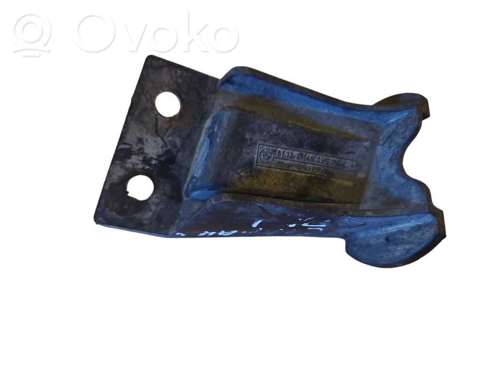 Rear bumper mounting bracket   8146095