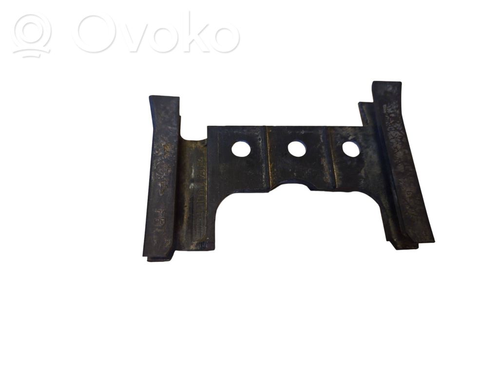 Rear bumper mounting bracket   1960698