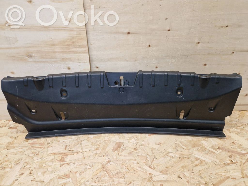 BMW 6 F12 F13 Osłona pasa bagażnika 