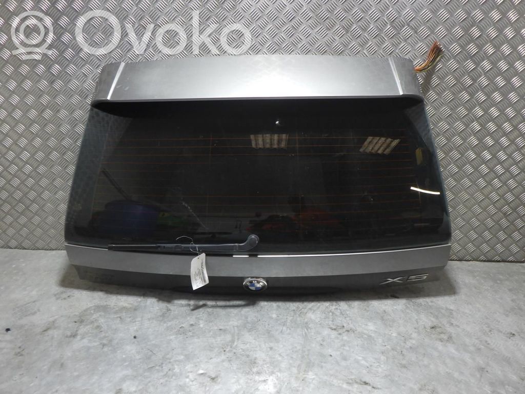 Tailgate/trunk/boot lid