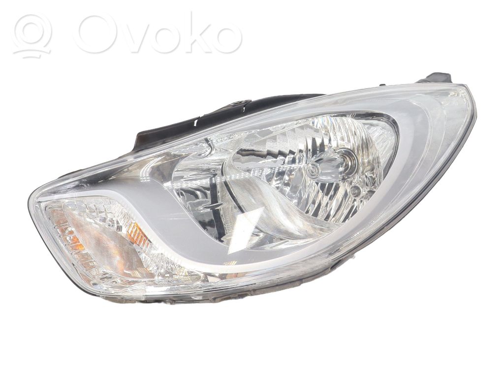 Lampa przednia   921100X120