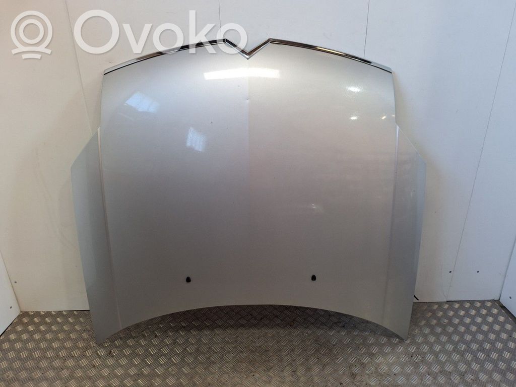 Citroen C6 Konepelti 