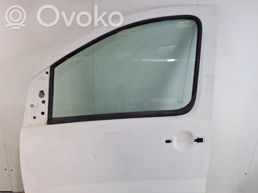 Priekinės durys   00009002X4