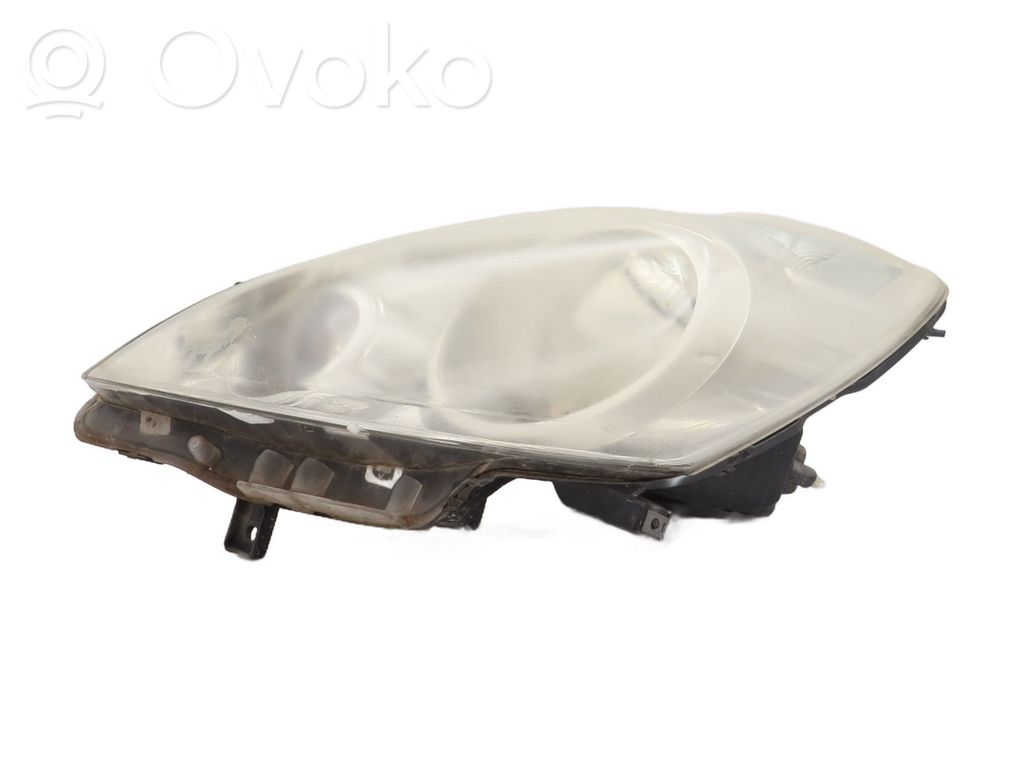 Nissan Note (E11) Headlight/headlamp 