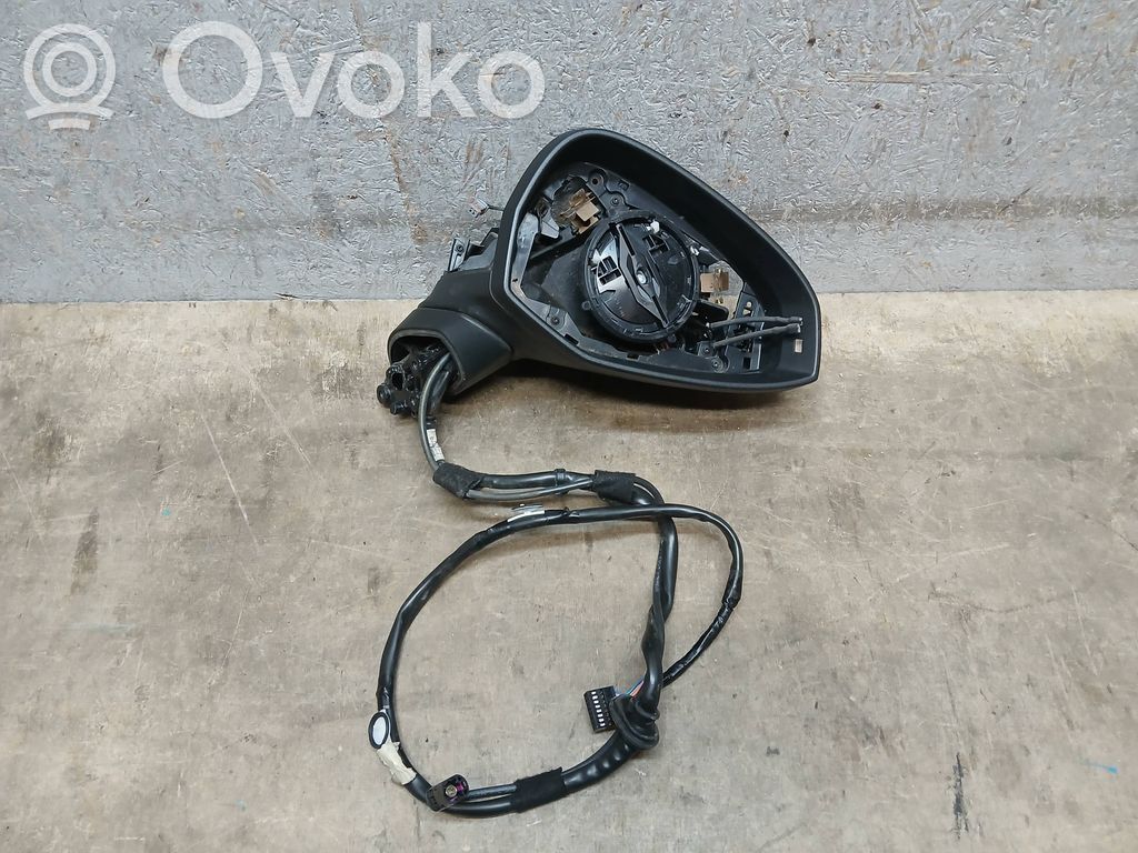 Audi A4 S4 B9 Elektryczne lusterko boczne drzwi przednich 