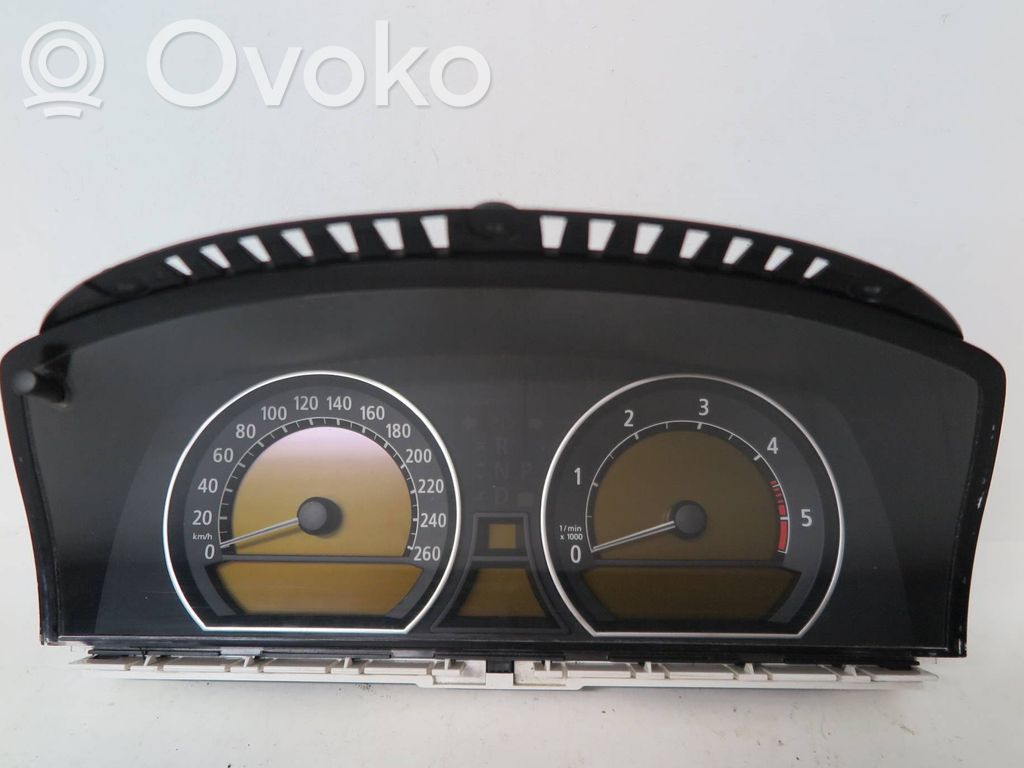 BMW 7 E65 E66 Nopeusmittari (mittaristo) 