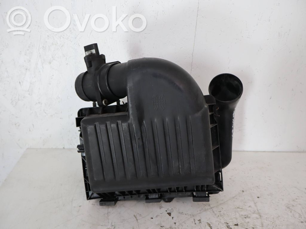 Air filter box   7M0806915C