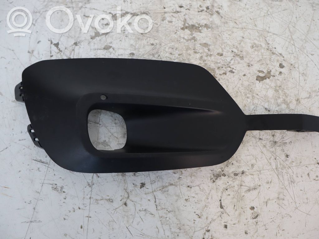 Opel Combo E Etusumuvalon ritilä 