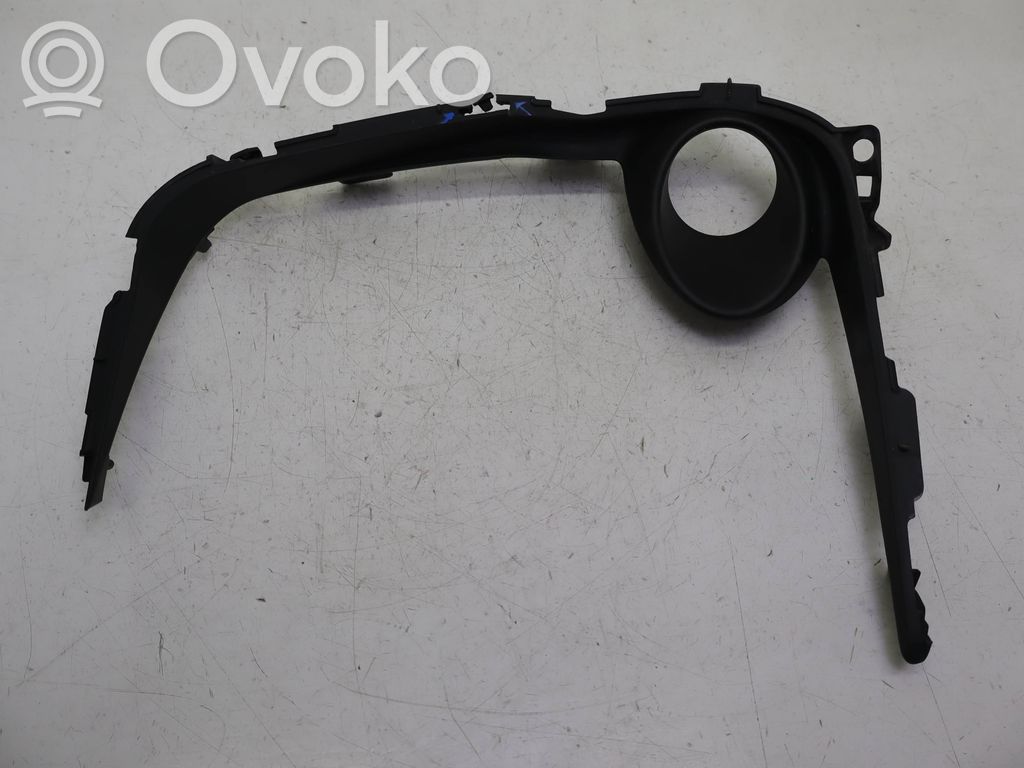 Toyota Corolla E210 E21 Etusumuvalon ritilä 