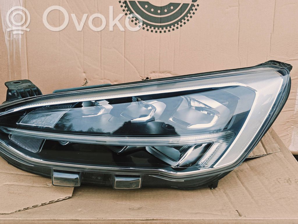 Ford Focus Scheinwerfer 