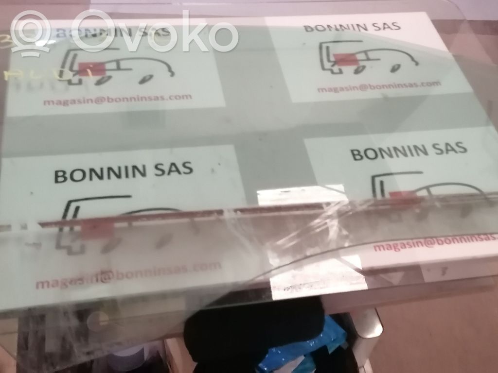 Audi A5 Szyba drzwi przednich 