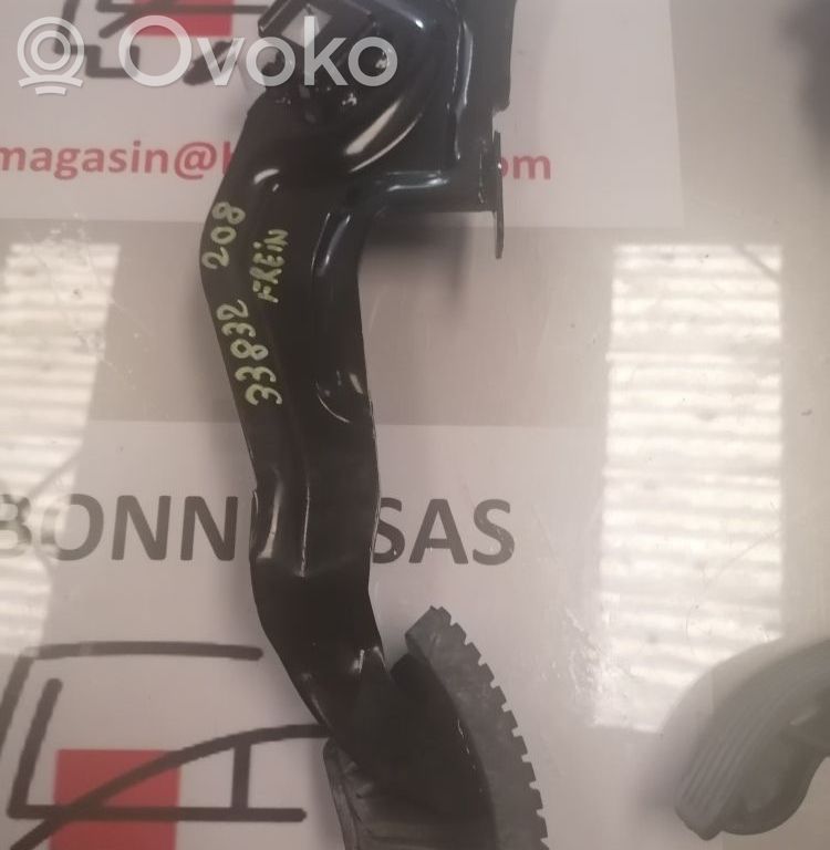 Peugeot 208 I Bremspedal 