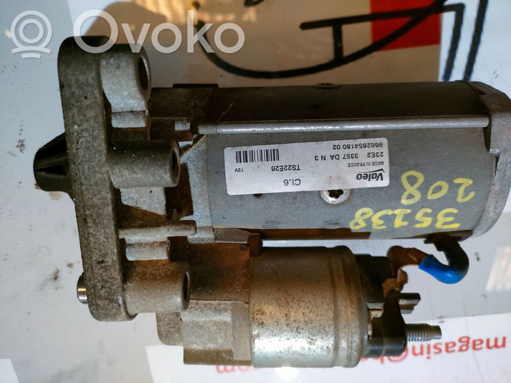Peugeot 208 I Starter motor 