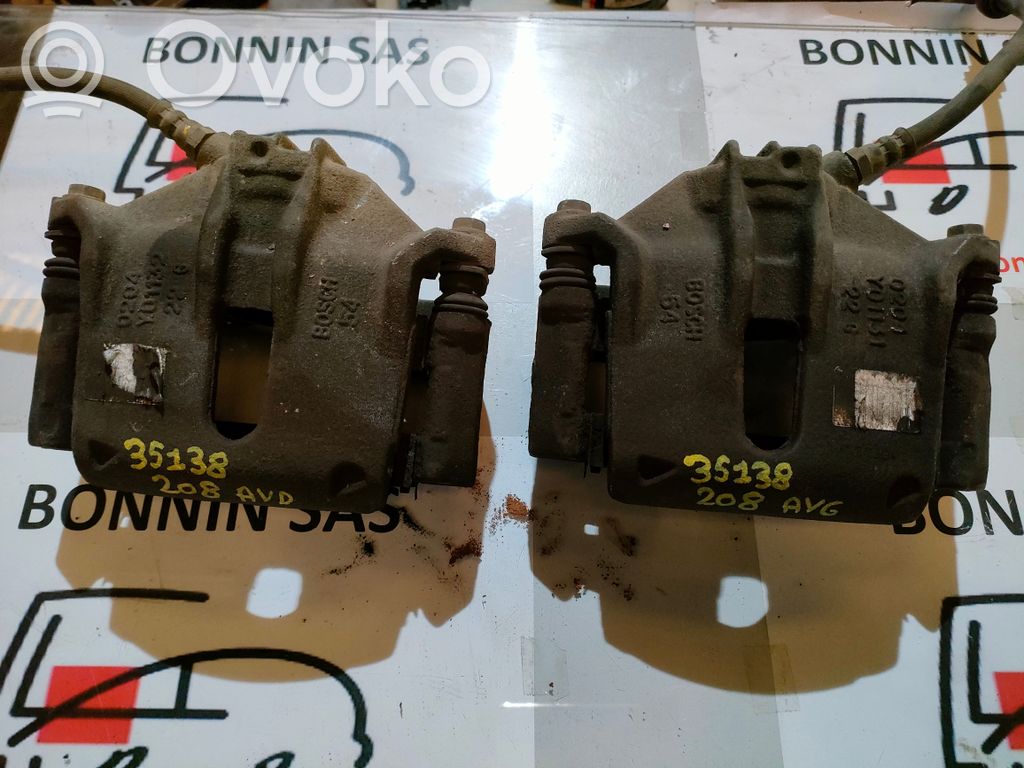 Peugeot 208 I Front brake caliper 