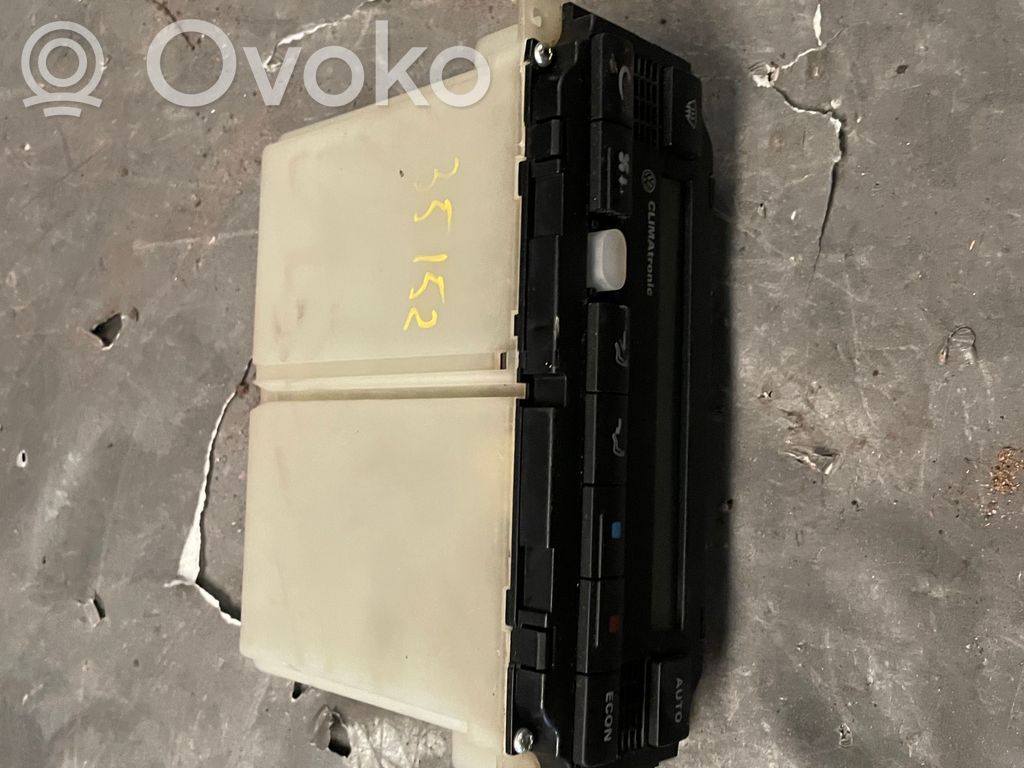 Volkswagen Golf IV Gaisa kondicioniera / klimata kontroles / salona apsildes vadības bloks (salonā) 