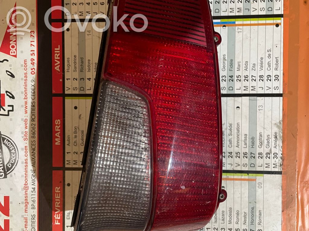Peugeot 106 Rear/tail lights 