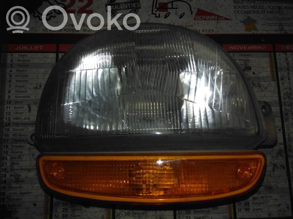 Renault Twingo I Lampa przednia 