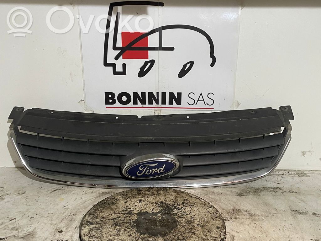 Ford S-MAX Front bumper upper radiator grill 
