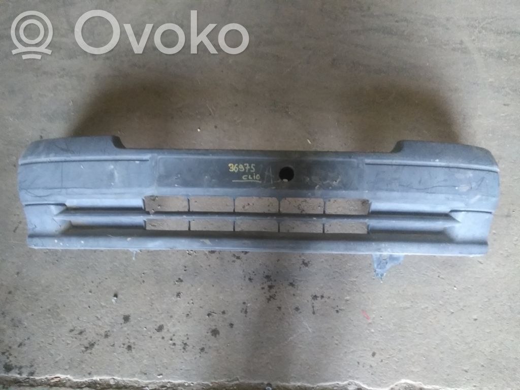 Renault Clio I Parachoques delantero 