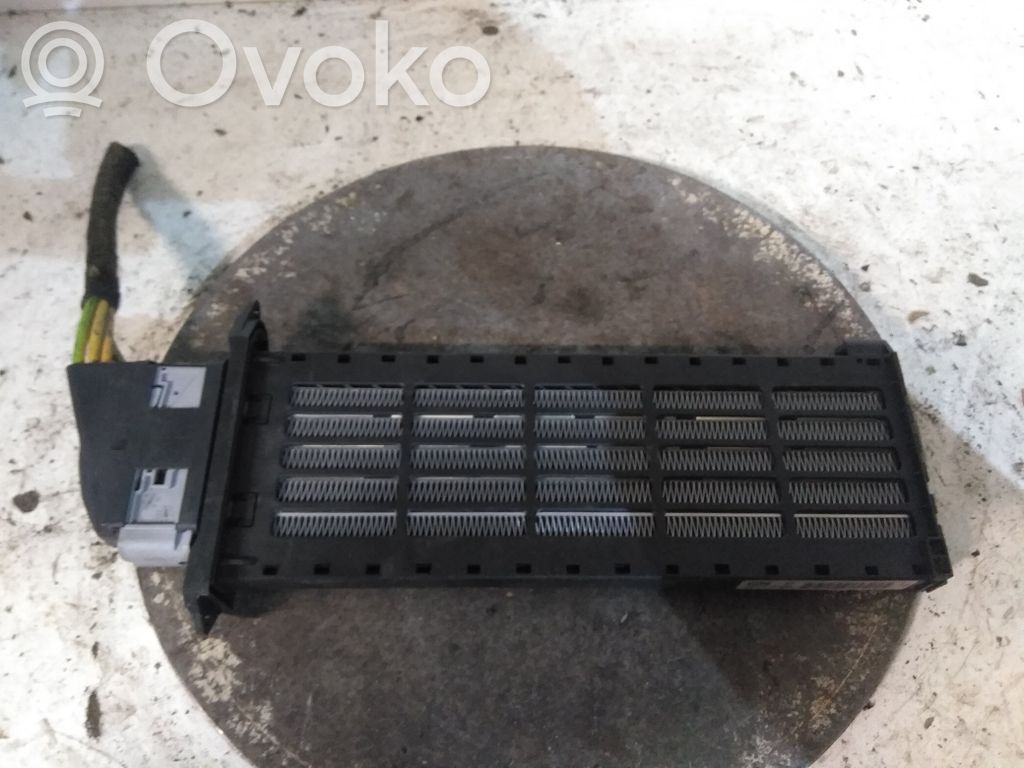 Citroen C2 Pečiuko radiatorius 