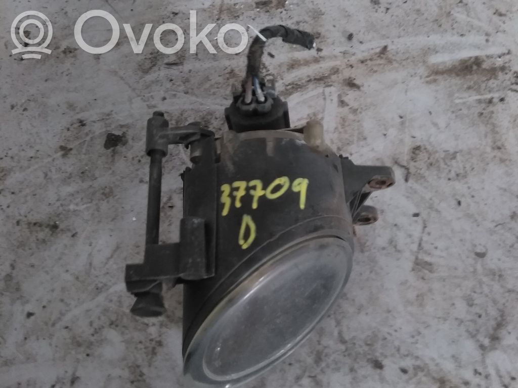 Etusumuvalo   8E0941700B,27420682,37709,VDMS18