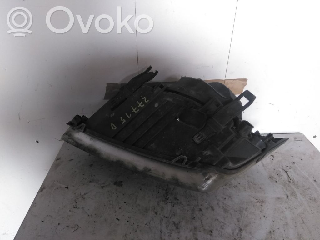 Headlight/headlamp   1480985,27420651,37715,VDMS18